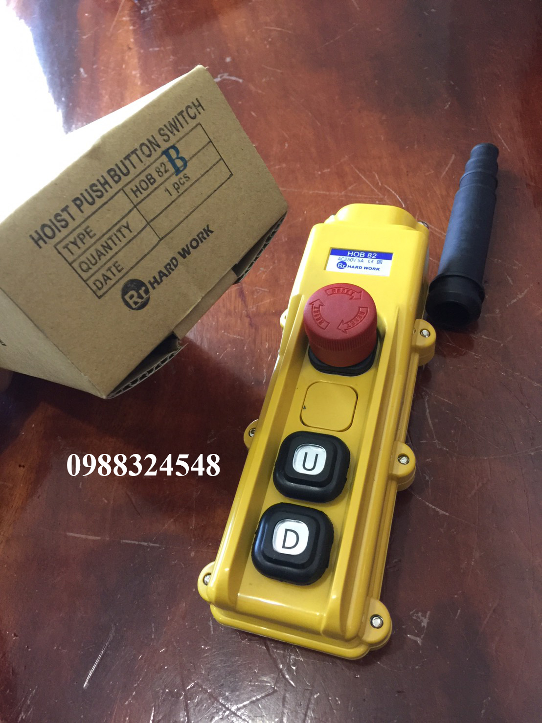 Tay điều khiển cầu trục Hard Work HOB82-B/ HOB82-B Hard Work Pendant Push Button