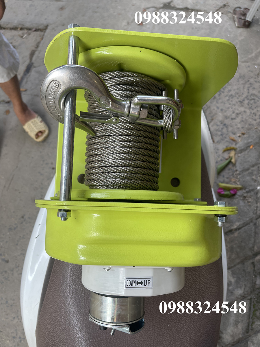 Tời quay tay Riken 1 tấn PNW-1000