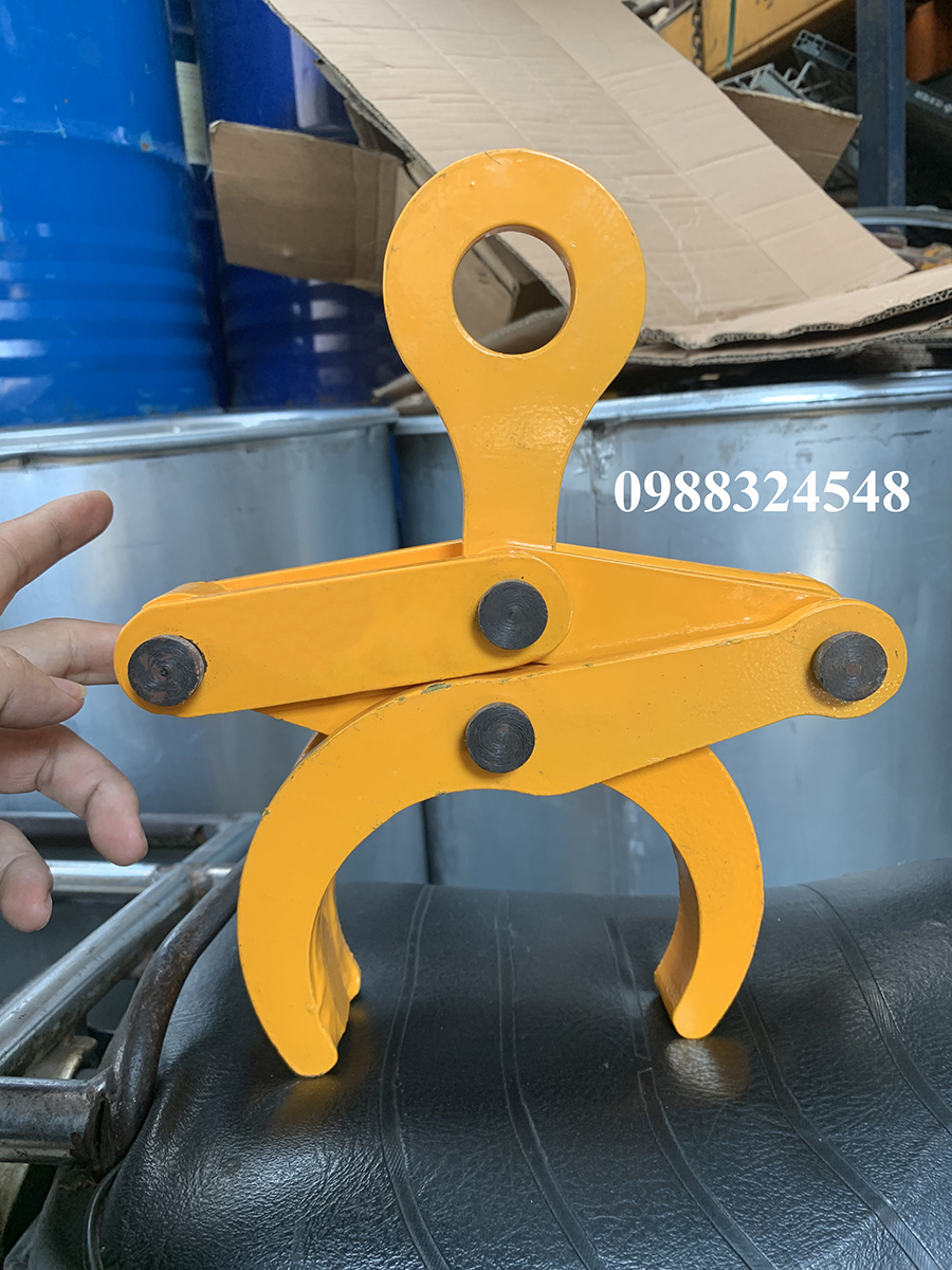 Kẹp nâng ống thép tròn 1 tấn YG-1T